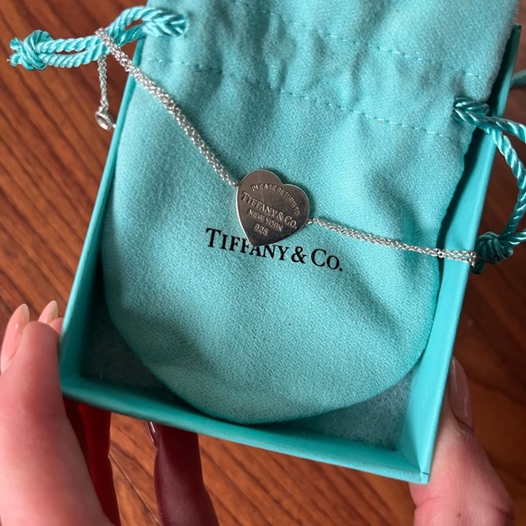 Tiffany and Co double chain bracelet - Picture 4 of 4